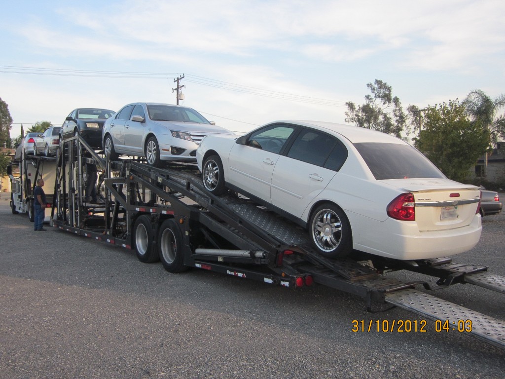 EZ Auto Logistics Car Carrier Top Load/Top Deck Transportation